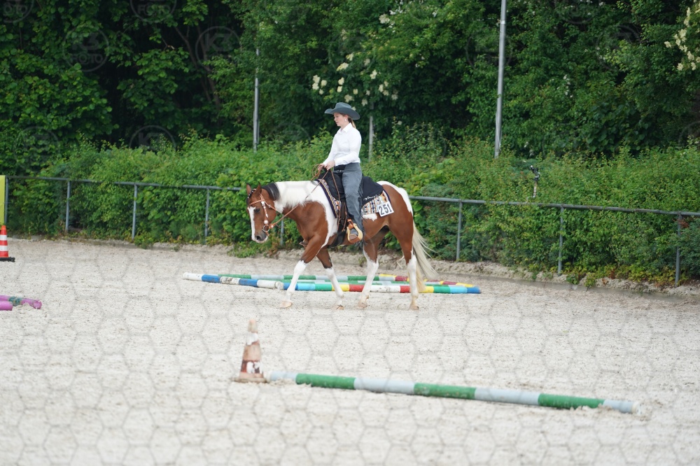 s_A9_05944.jpg